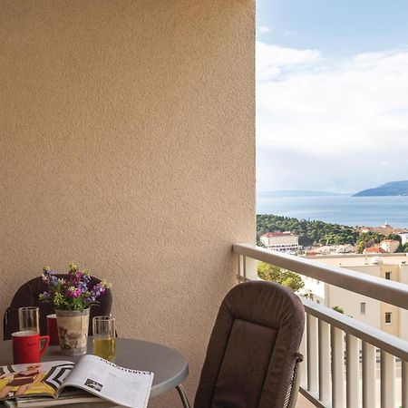 Stunning Apartment In Makarska With Wifi Exterior photo